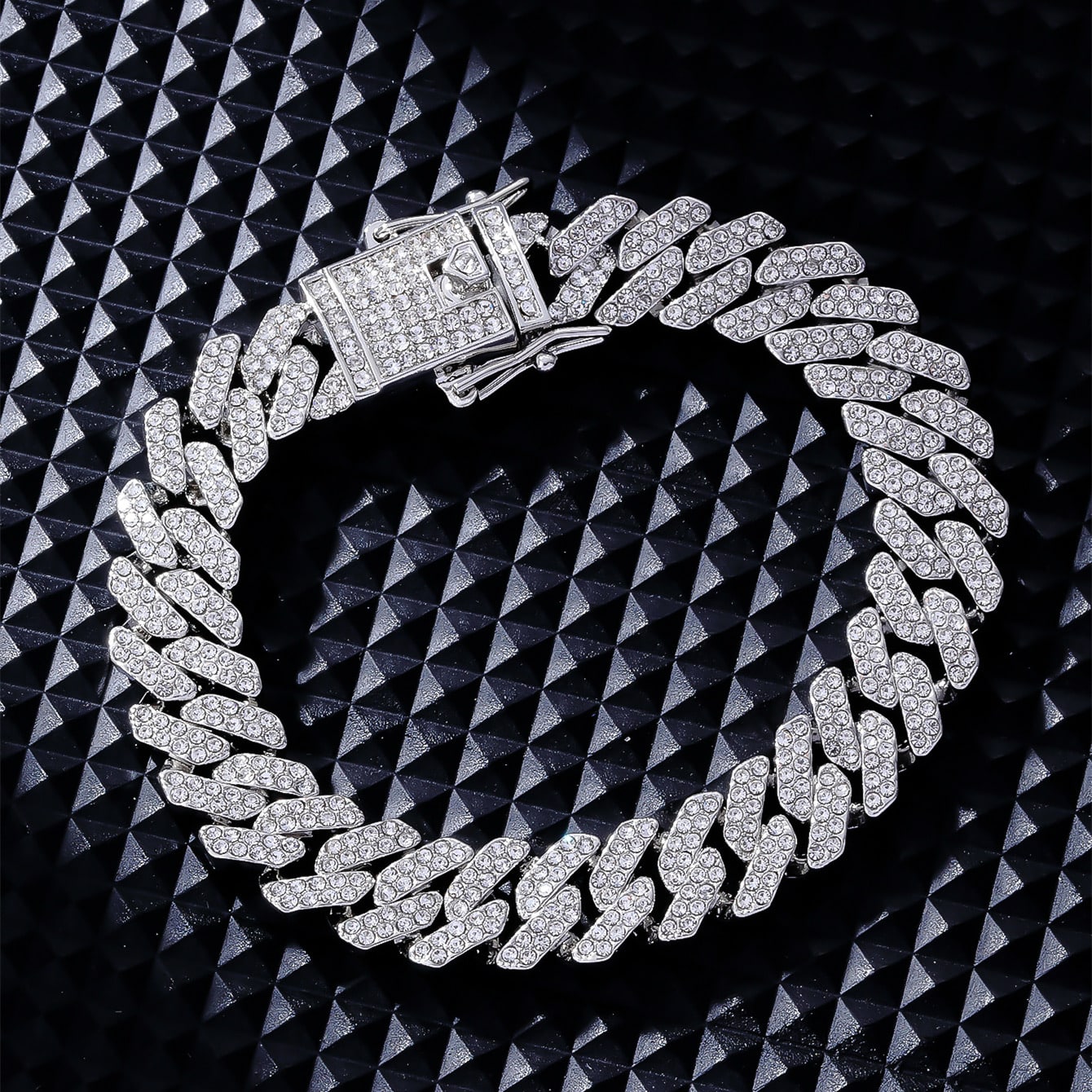 Silver Twist